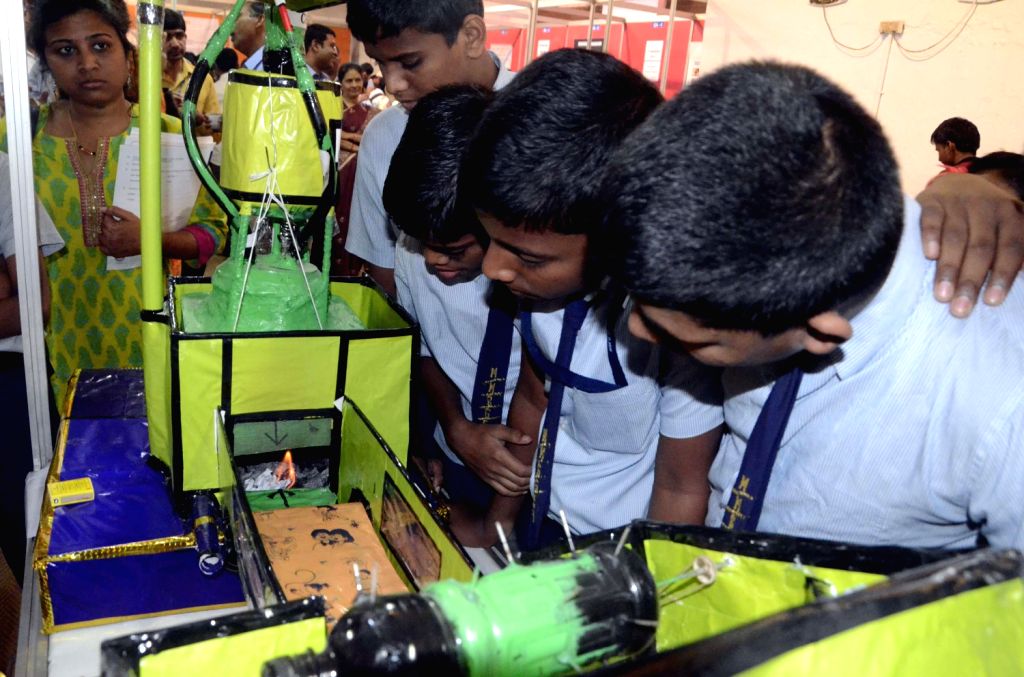 school students visit the 26th western india 134794